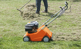 Provzdušňovače trávníků